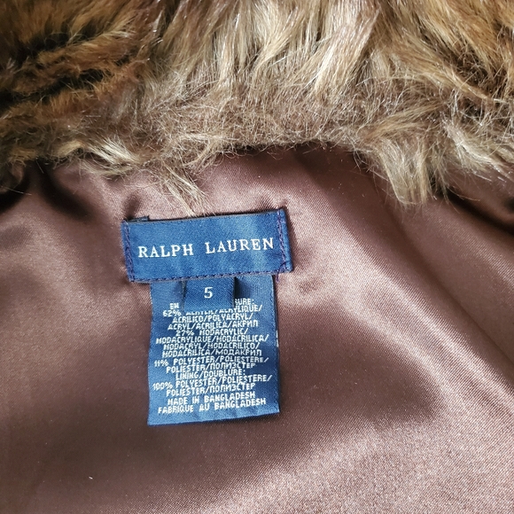 Ralph Lauren vest 5T - Picture 2 of 4